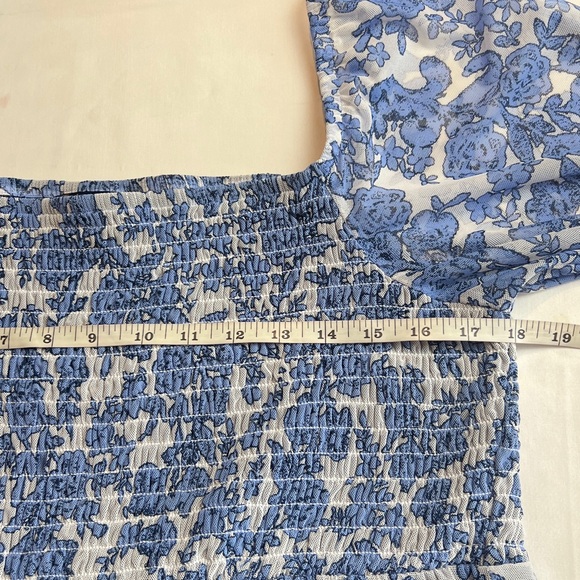 Taylor shirred Babydoll tiered flowy dress Baloon Sleeves blue & white floral 16 - Picture 12 of 16
